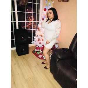 Meet your Posher, Angie lesly